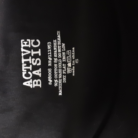 Active Basics Silver Stud Halloween Skull Shirt - Picture 6 of 7